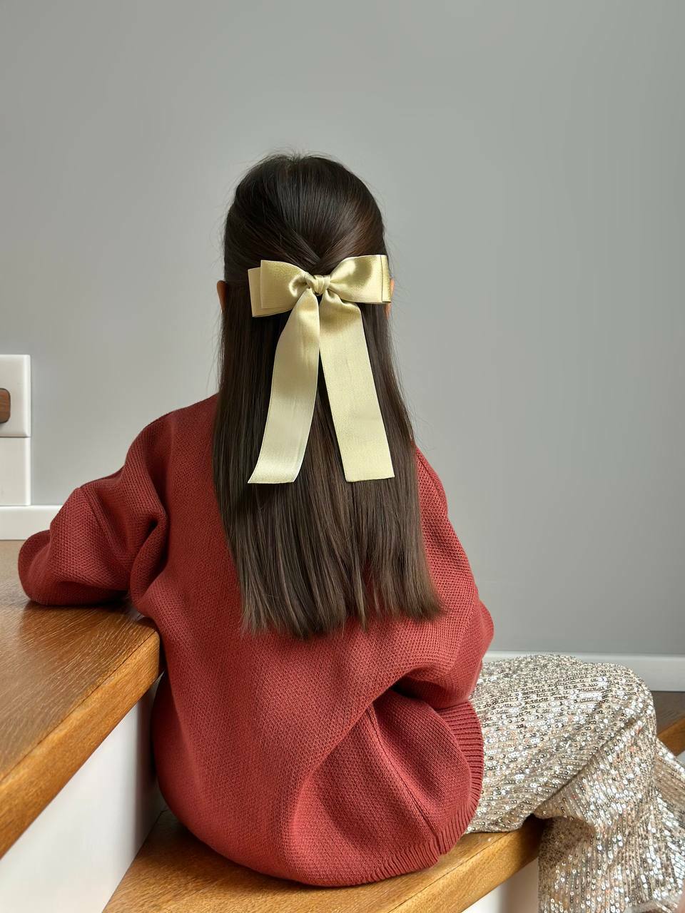 Бант золотой, размер универсальный, заколка-автомат Бант золотой, размер универсальный, заколка-автомат