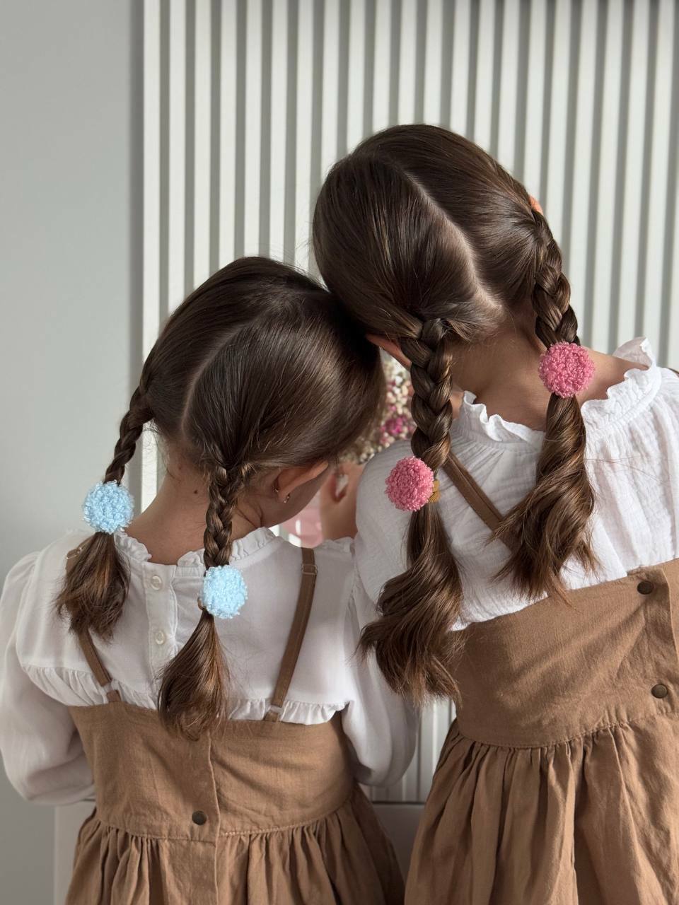 Пуговки букле, цвет на выбор, резинка 3 см Пуговки букле, цвет на выбор, резинка 3 см