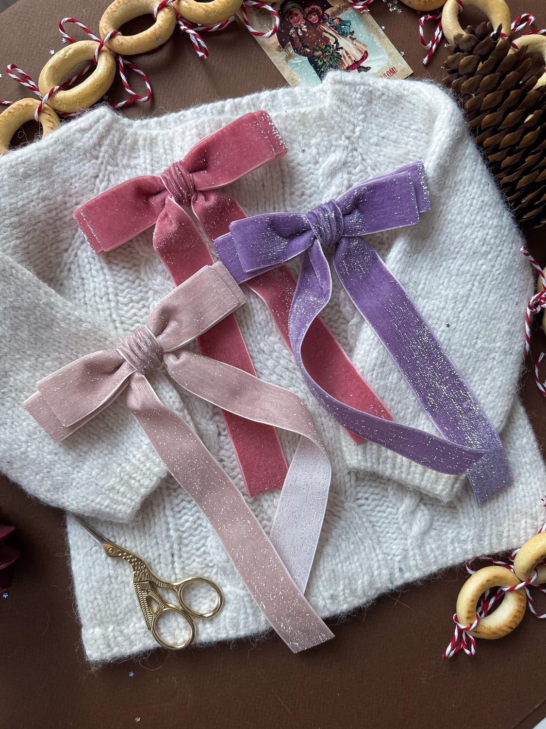 Бант бархатный сверкающий, цвет на выбор Бант бархатный сверкающий, цвет на выбор